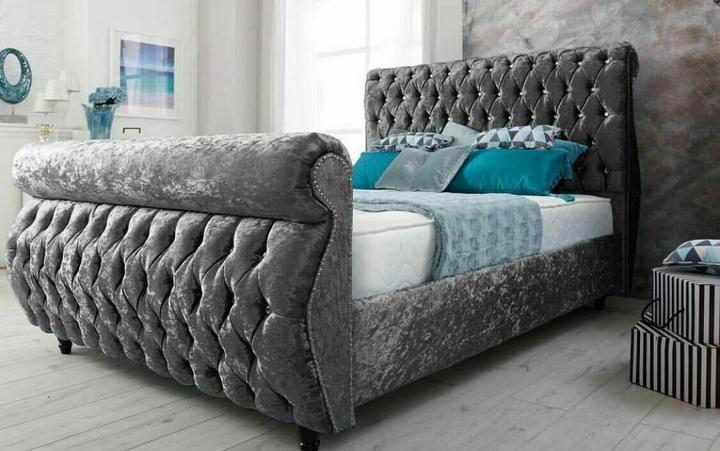 Majestic Swan Bed Roll top head and footboard - Estelle Decor